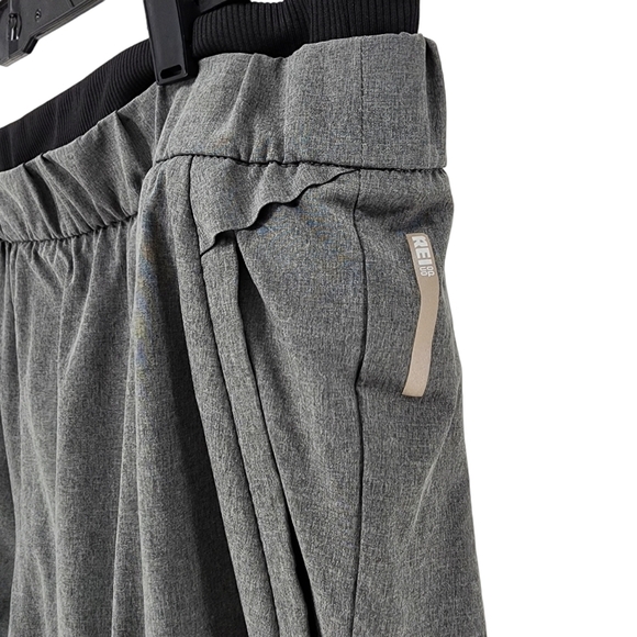 Rei Co-Op Women's Rib Trim Lined Shorts - XL - Picture 3 of 6